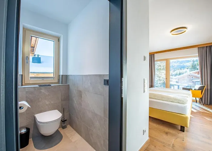 148 * ケーニヒスライテン