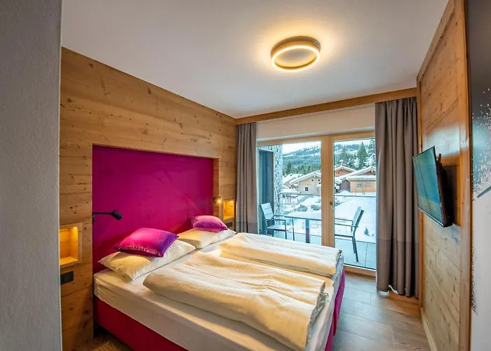 148 * ケーニヒスライテン